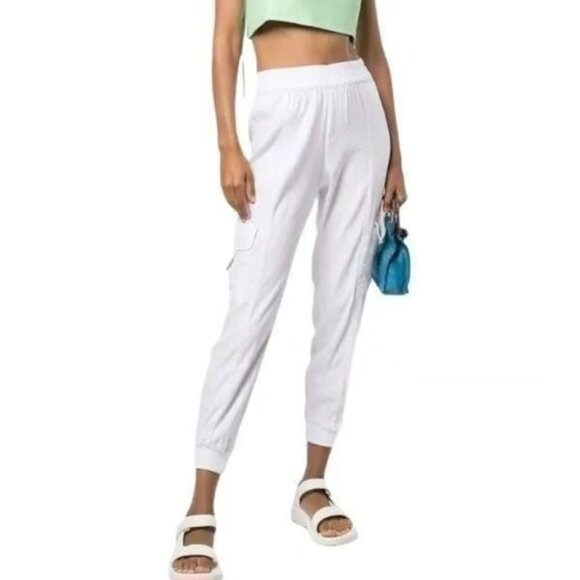 NEW Alice + Olivia Women's Neta Cargo Pants in White Size Medium - Picture 2 of 14